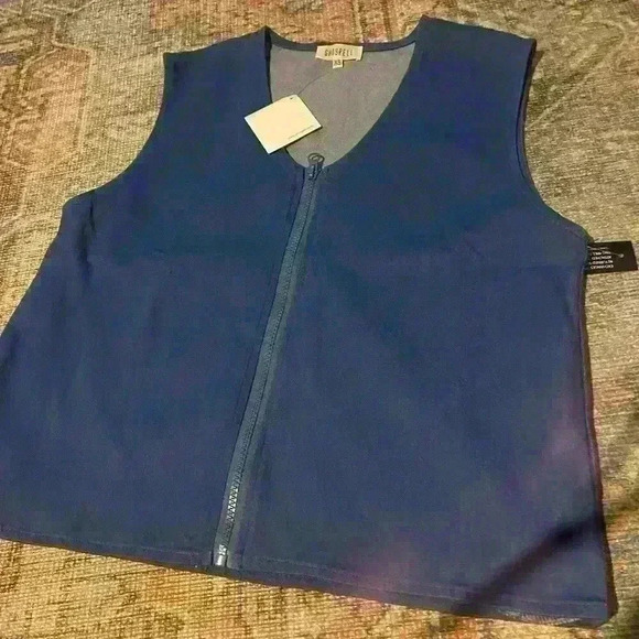 Ghospell tank top - Picture 1 of 7